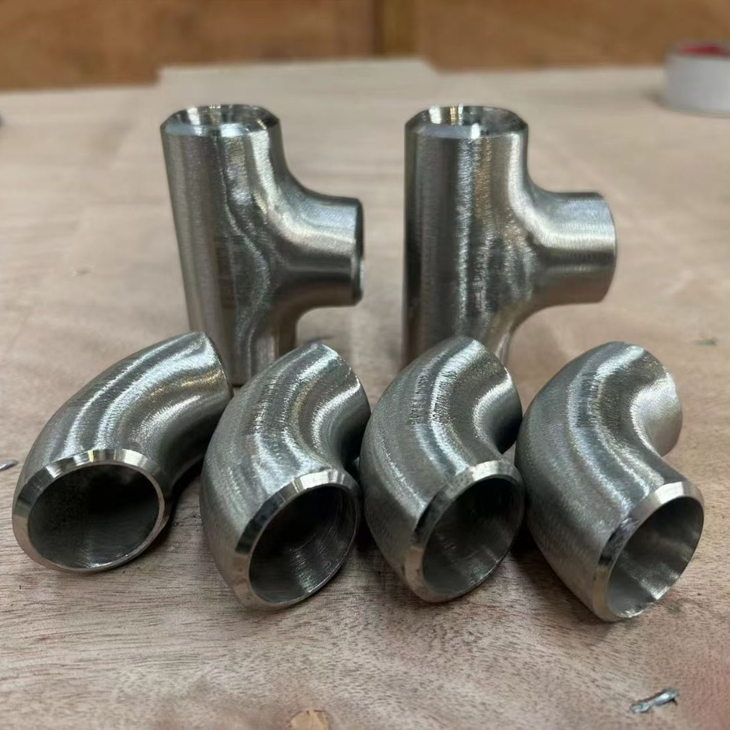 ASTM B363 Gr2 Titanium Equal and Reducing Butt Weld Tee Manufacturer