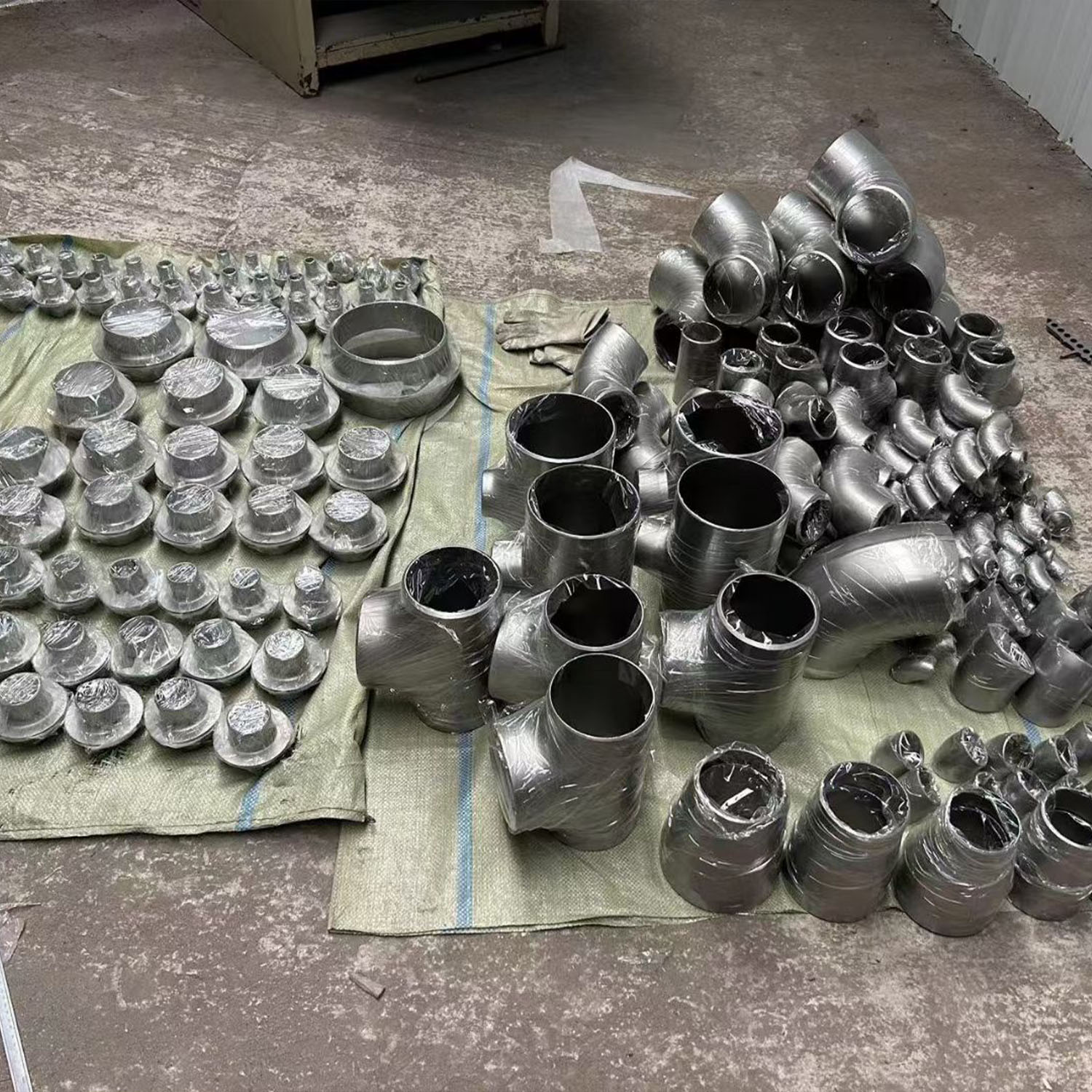 ASME B16.9 Seamless Grade 2 Titanium 90 Degree Elbow for Industrial Piping