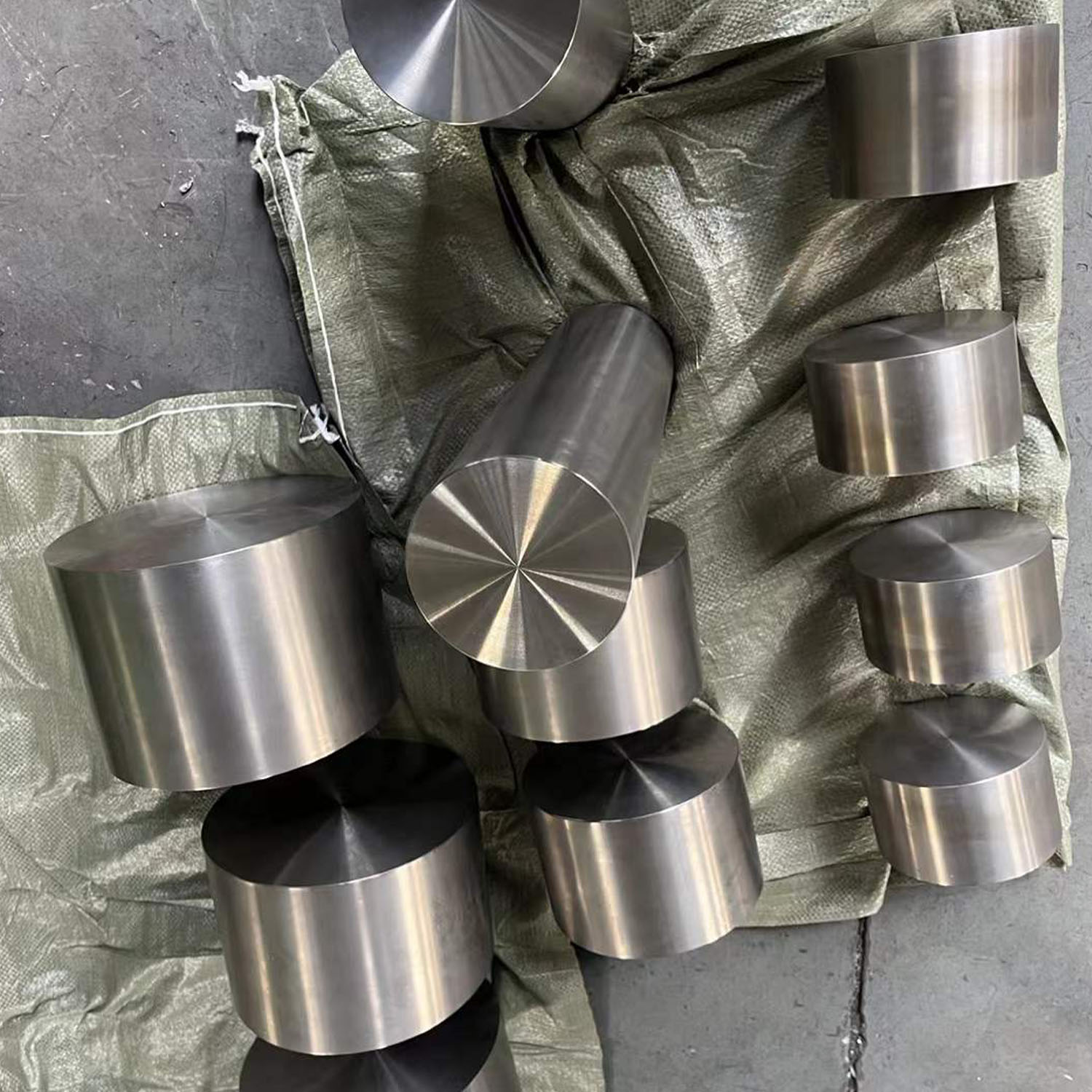 OEM Custom Titanium Bone Plate Forgings | Surgical Implant Titanium Components Supplier