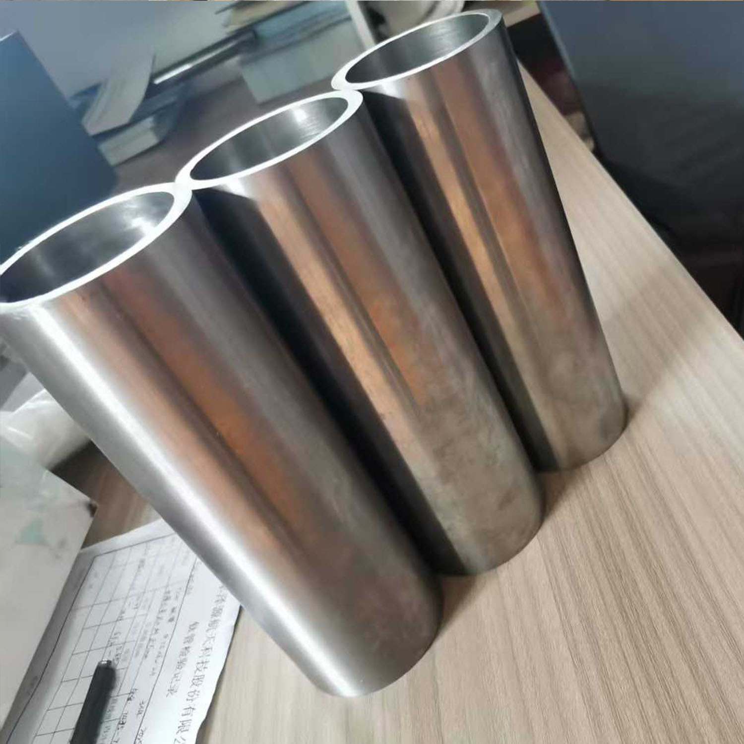 Gr1 Gr2 Titanium Tube for Industrial Heat Exchangers and Condensers | ASTM B338 Titanium Pipe – Metres Metals