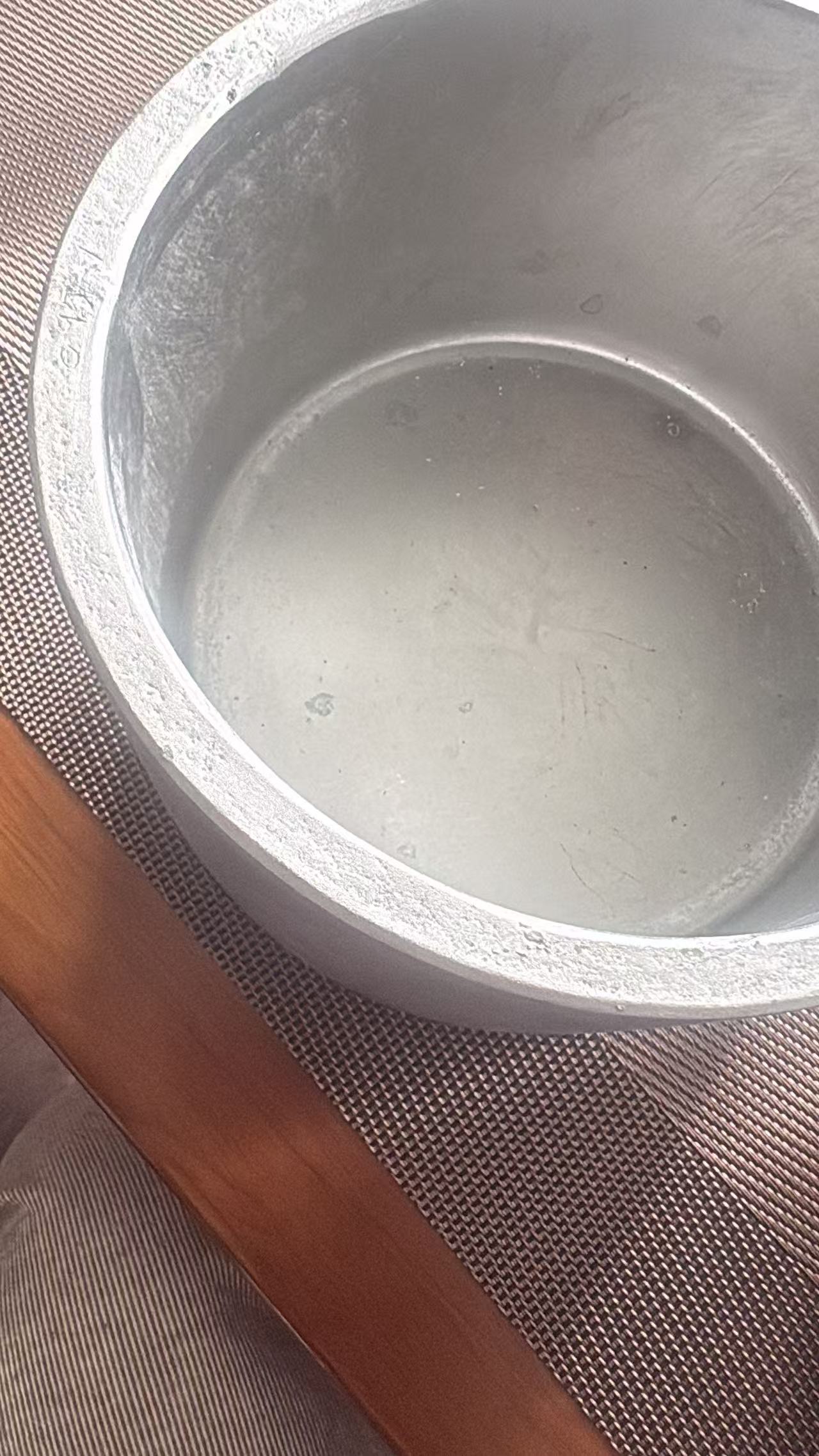 Custom Sintered Pure Molybdenum Crucible with Tailored Dimensions for Vacuum Furnace and Rare Earth Metallurgy