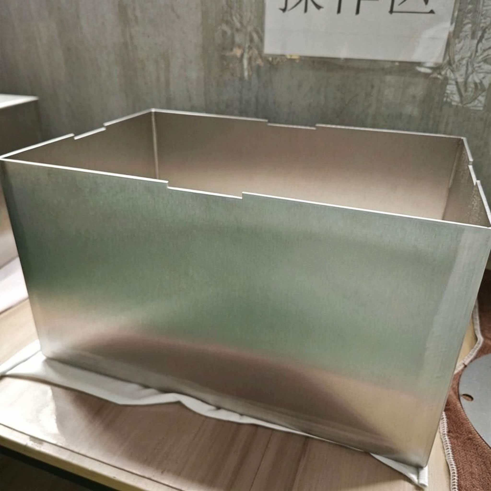 Custom Slotted Welded Pure Nickel Sintering Boat | Heavy Duty Nickel Liner Tray for Industrial Tube Furnace and Pusher Kiln