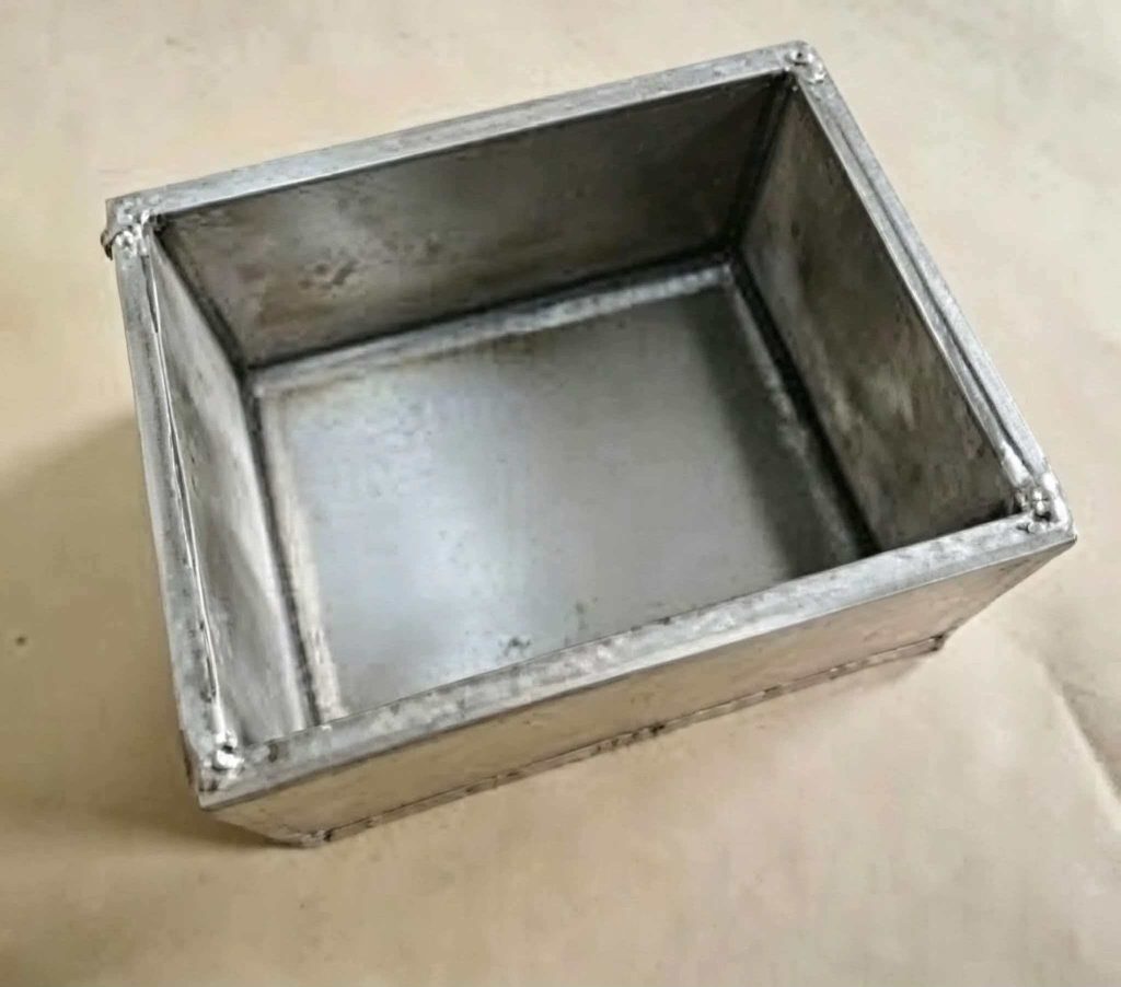 Custom Slotted Welded Pure Nickel Sintering Boat | Heavy Duty Nickel Liner Tray for Industrial Tube Furnace and Pusher Kiln