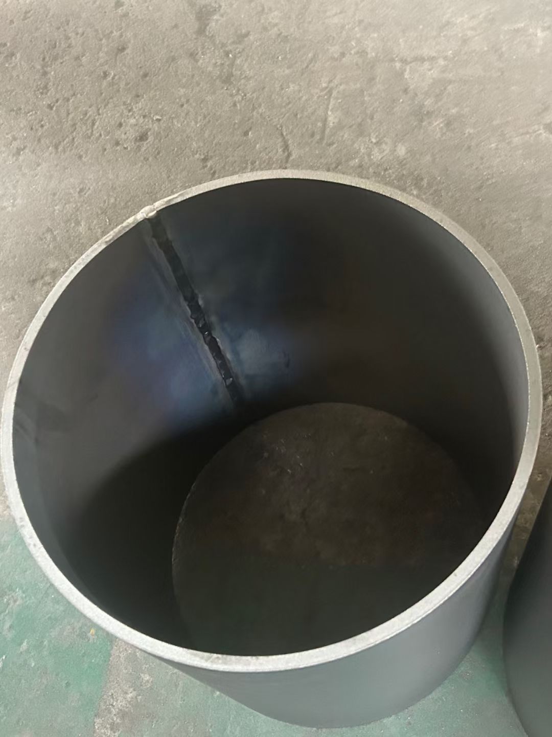 Titanium Tubes for Sale | ASTM B338 Grade 2 Titanium Tubes for Heat Exchangers, Chemical Processing & Marine Applications