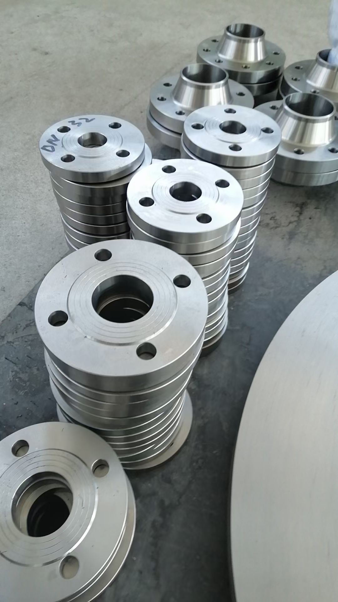 Industrial Titanium Alloy Flange & Matching Ti Flange Nuts | Factory Direct